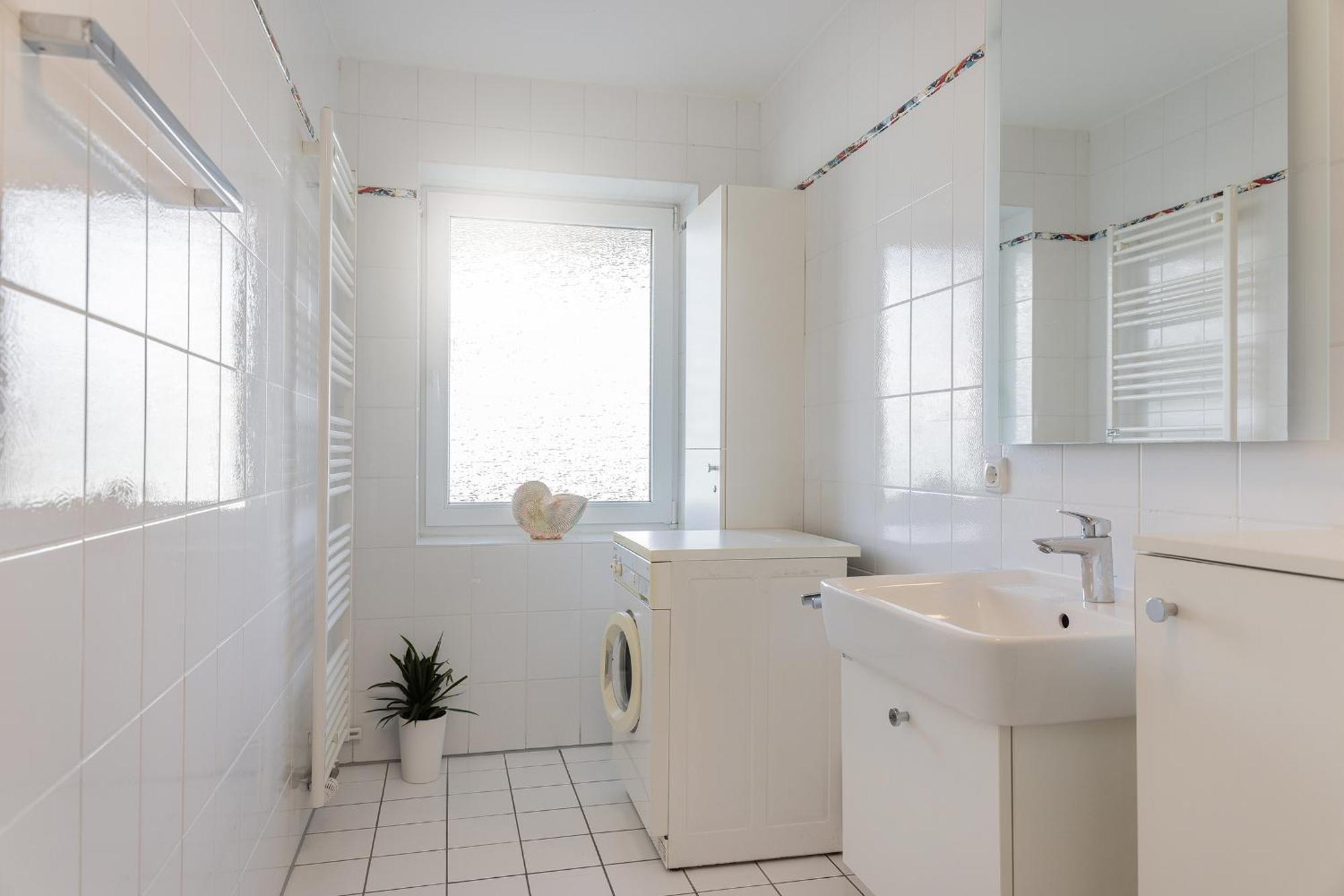 50177... Apartment Харлезил Екстериор снимка
